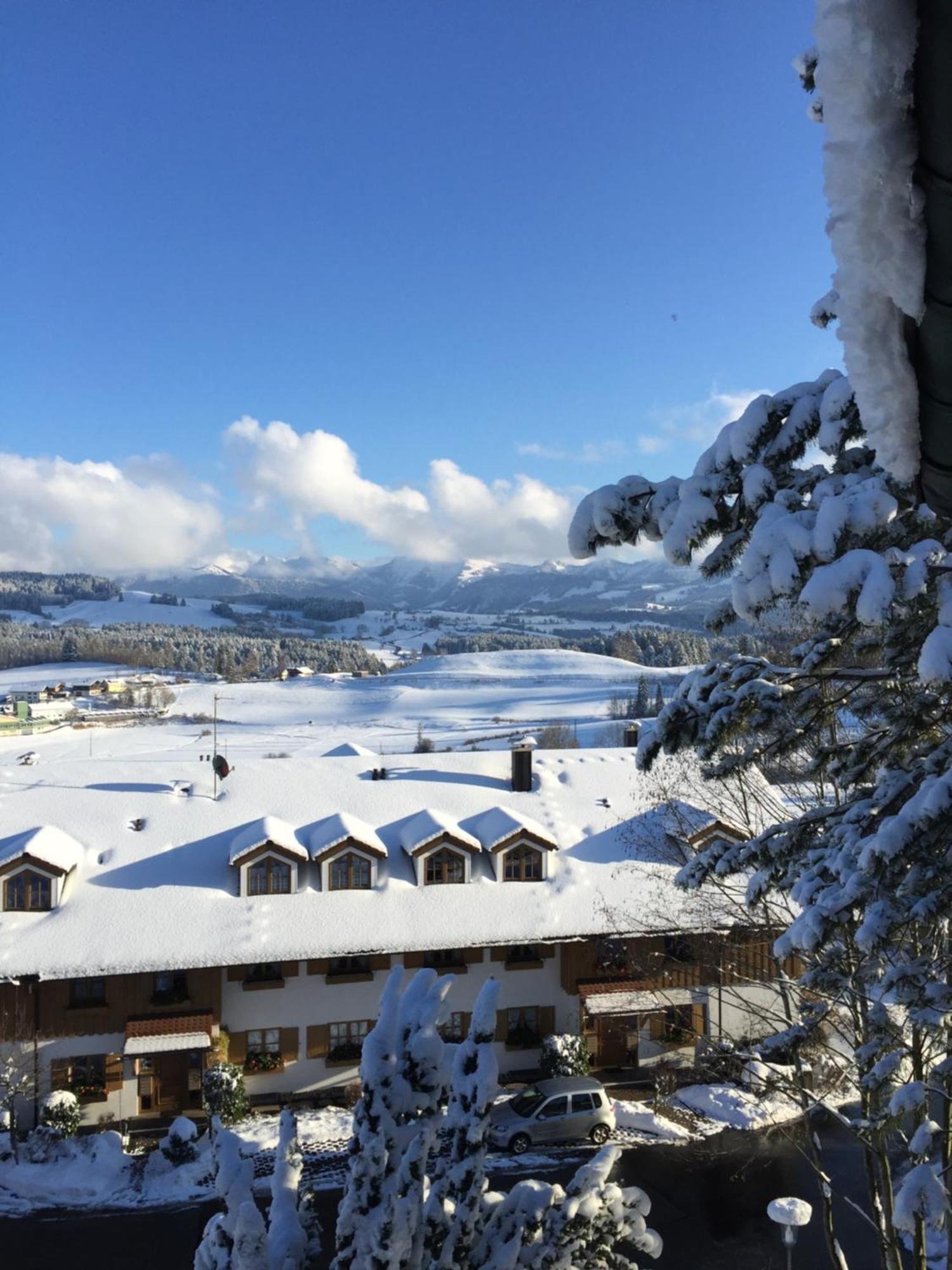 Panoramaapart - Alpzeit Im Westallgaeu Oberreute Eksteriør bilde